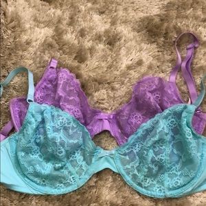 2 pack Victoria Secret bras